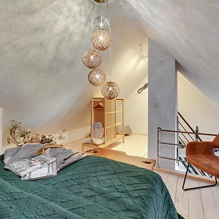 Lion Apartments- Old Town Loft Гданьск