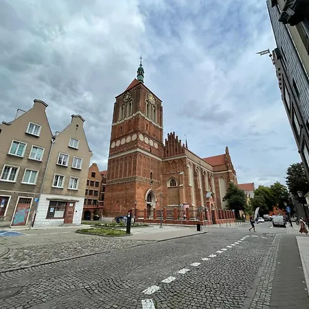 Апартаменты Lion Apartments- Old Town Loft